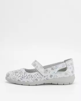 Туфли из натуральной кожи с застежкой велкро и сквозной перфорацией