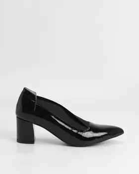 Туфли из лаковой кожи с эластичными вставками