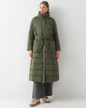 Удлиненный стеганый пуховик с капюшоном, непродуваемым горлом и накладными карманами