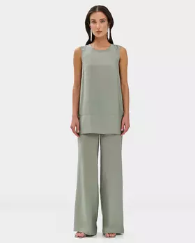 Удлиненный топ прямого кроя