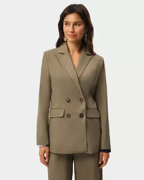 Удлиненный жакет с застежкой на пуговицы