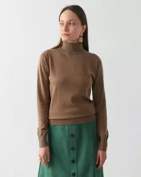 Классическая женская водолазка с шерстью в составе