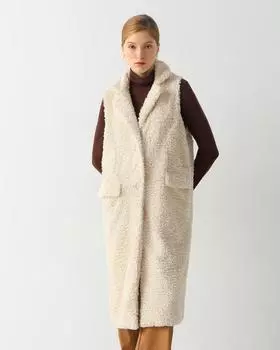 Жилет, р. 54, цвет Молочный