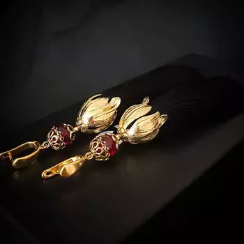 Серьги-кисти Wizard Brush - Ruby &amp; Black