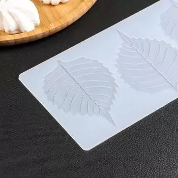 Форма силиконовая для леденцов и шоколада 3 ячейки Тополиный лист