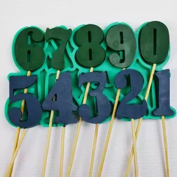 Молд силиконовый для леденцов и шоколада Цифры