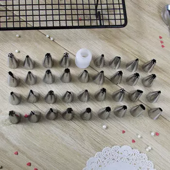 Набор насадок кондитерских 35 предметов в кейсе