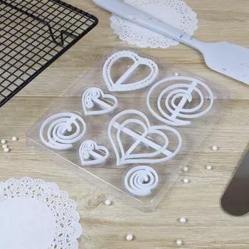 Набор выемок для мастики Сердца и Завитки