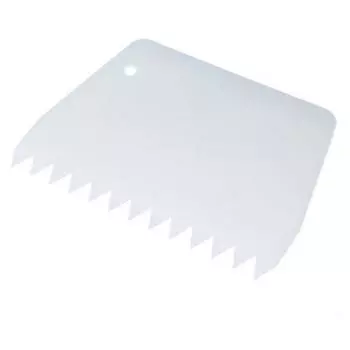 Шпатель с зубцами 13,5*9,5 см