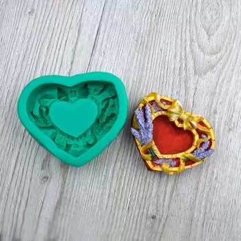 Силиконовый молд Сердце в лентах