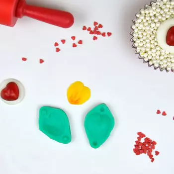 Силиконовый вайнер Лепесток энотеры