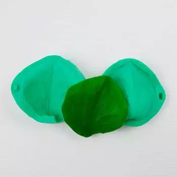 Силиконовый вайнер Лепесток Розы-2 (средний)