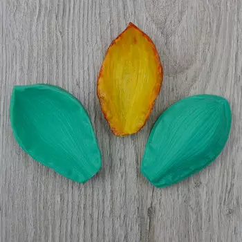 Силиконовый вайнер Лепесток Тюльпана