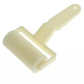 Валик для нарезки полос из теста