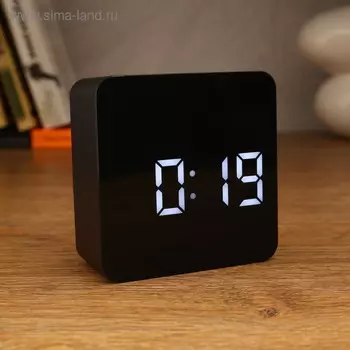 Часы-будильник электронные с календарём и термометром, 3 ААА, от USB, 10.5 х 10.5 х 4.5 см 473157