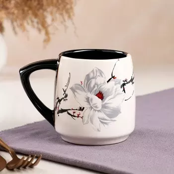 Кружка "Треуголка", деколь весна, бело-коричневая, керамика, 0.4 л, микс