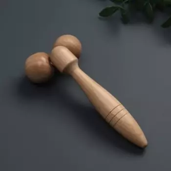 Массажёр универсальный, деревянный, 2 шара, 19 × 9 × 5 см, цвет «светлое дерево»