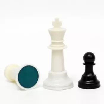 Шахматы турнирные, доска дерево 43 х 43 см, фигуры пластик, король h=10.5 см, пешка h=5 см