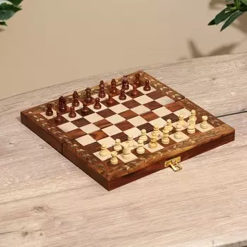 Шахматы складные, доска 2525 см, дерево шишам
