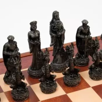 Шахматы сувенирные «Средневековье», 3636 см