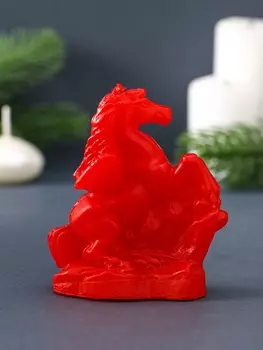 Свеча фигурная "Лошадка-Пегас" 3,5х6,5х8 см, цв. красный
