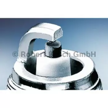 Свеча зажигания BOSCH 0242235797