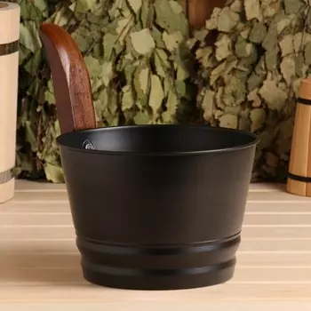 Ушат для бани и сауны, 4 л, сталь, с деревянной ручкой, чёрный