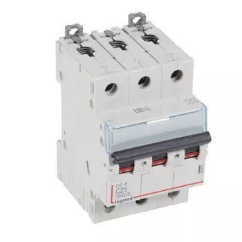 Выключатель авт. мод. Legrand, 3п, C 25А, DX3-E 6кА 407293