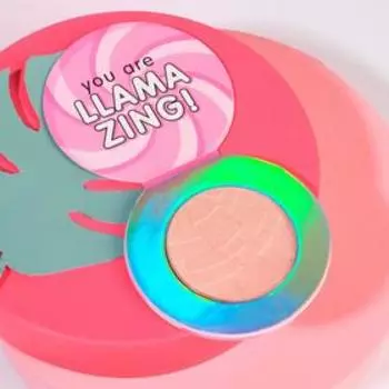 Запечённый хайлайтер для естественного сияния кожи Sweet Llama