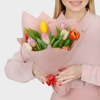 Букет 11 тюльпанов микс