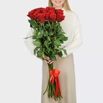 Букет 19 роза Высокие чувства