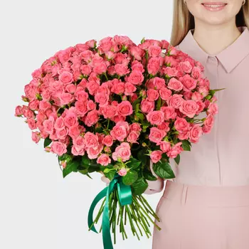 Букет 35 кустовых роз Лидия (50 см)