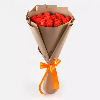 Букет из 15 роз Все начинается с любви