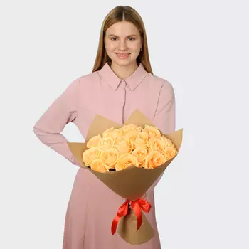 Букет из 19 роз Андромеда