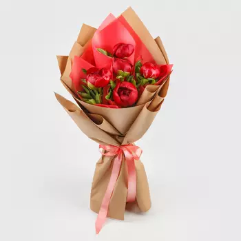 Букет из 5 пионов Дивный час