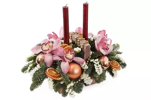 Букет Новогодняя ночь для двоих в кашпо