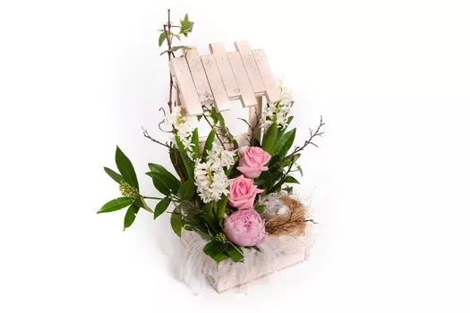 Букет Птичий домик в кашпо