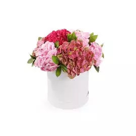 Букет с гортензиями Скромное обаяние в шляпной коробке