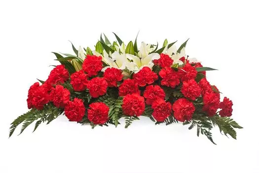 Букет с гвоздиками Летучий корабль