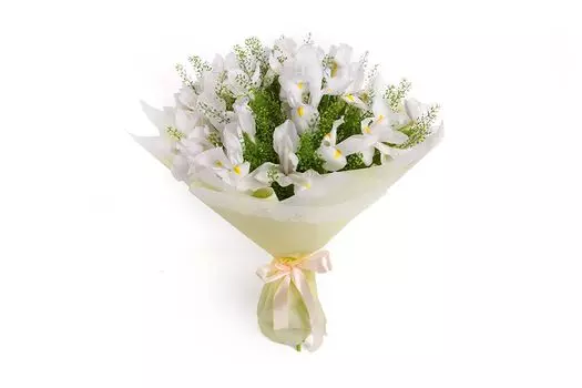 Букет с ирисами Восточный ветер