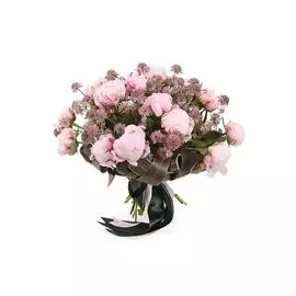 Букет с пионами Клубника со сливками