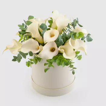 Букет в белой коробке Начало века (мини)