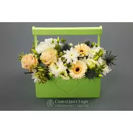 Букет в кашпо Белая бухта