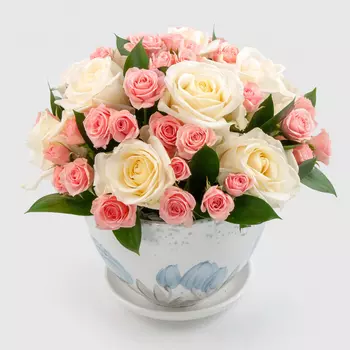 Букет в кашпо В самом начале