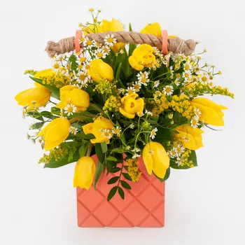 Букет в кашпо Золото зари