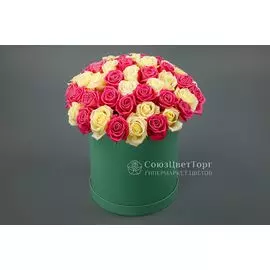 Букет в коробке Нежное настроение, 51 роза