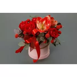 Букет в коробке Тропический нектар