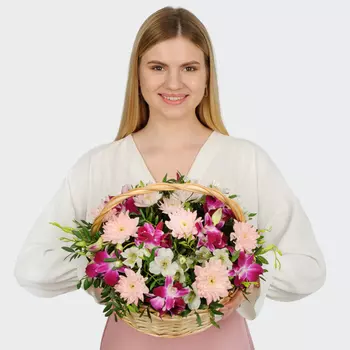Букет в корзине Безмятежность