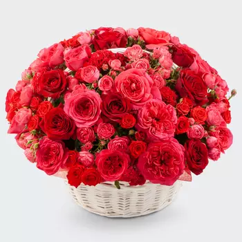 Букет в корзине Дивный сад