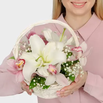 Букет в корзине Шепот луны